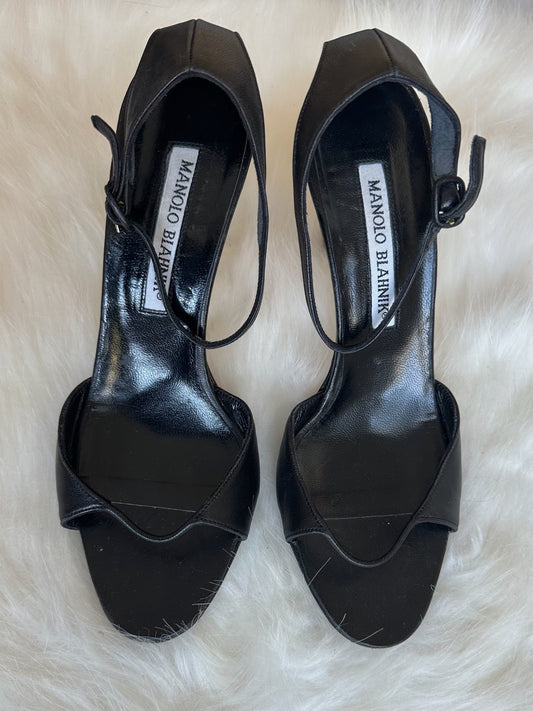 Manolo Blahnk Leather Heels